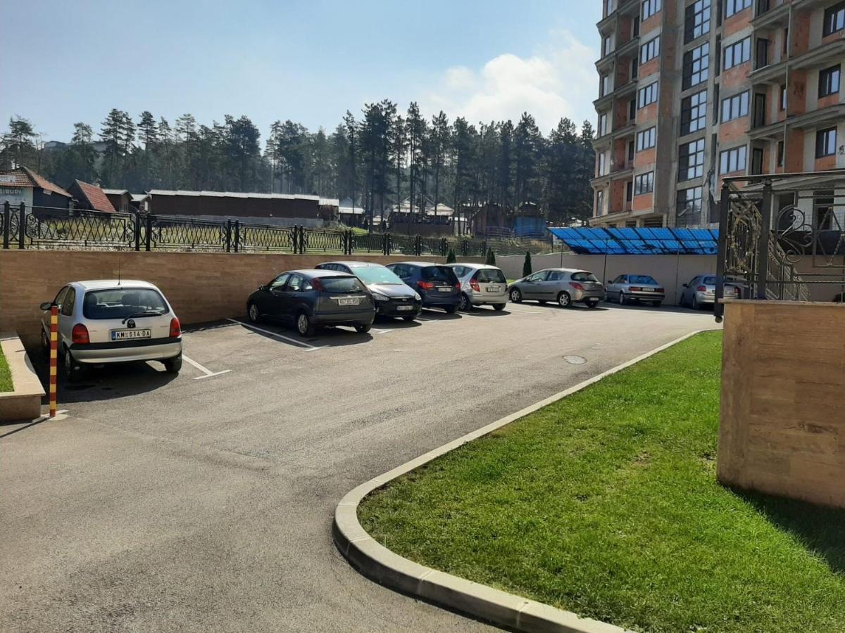 Apartman Bozur 兹拉蒂博尔 外观 照片